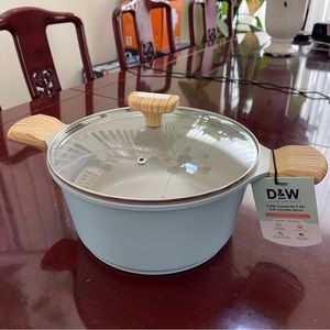 D&W DEANE AND WHITE 9.5 inch 4.5 QT Casserole with Glass Lid